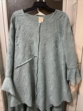 Women's Lightweight Textured Skirt Set in Sage Green